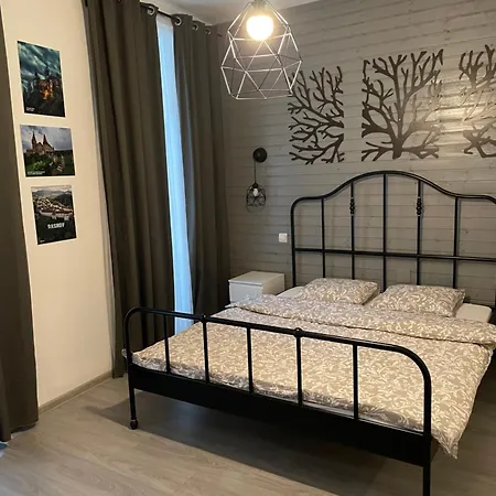 Old Town Impressionist * Bucarest